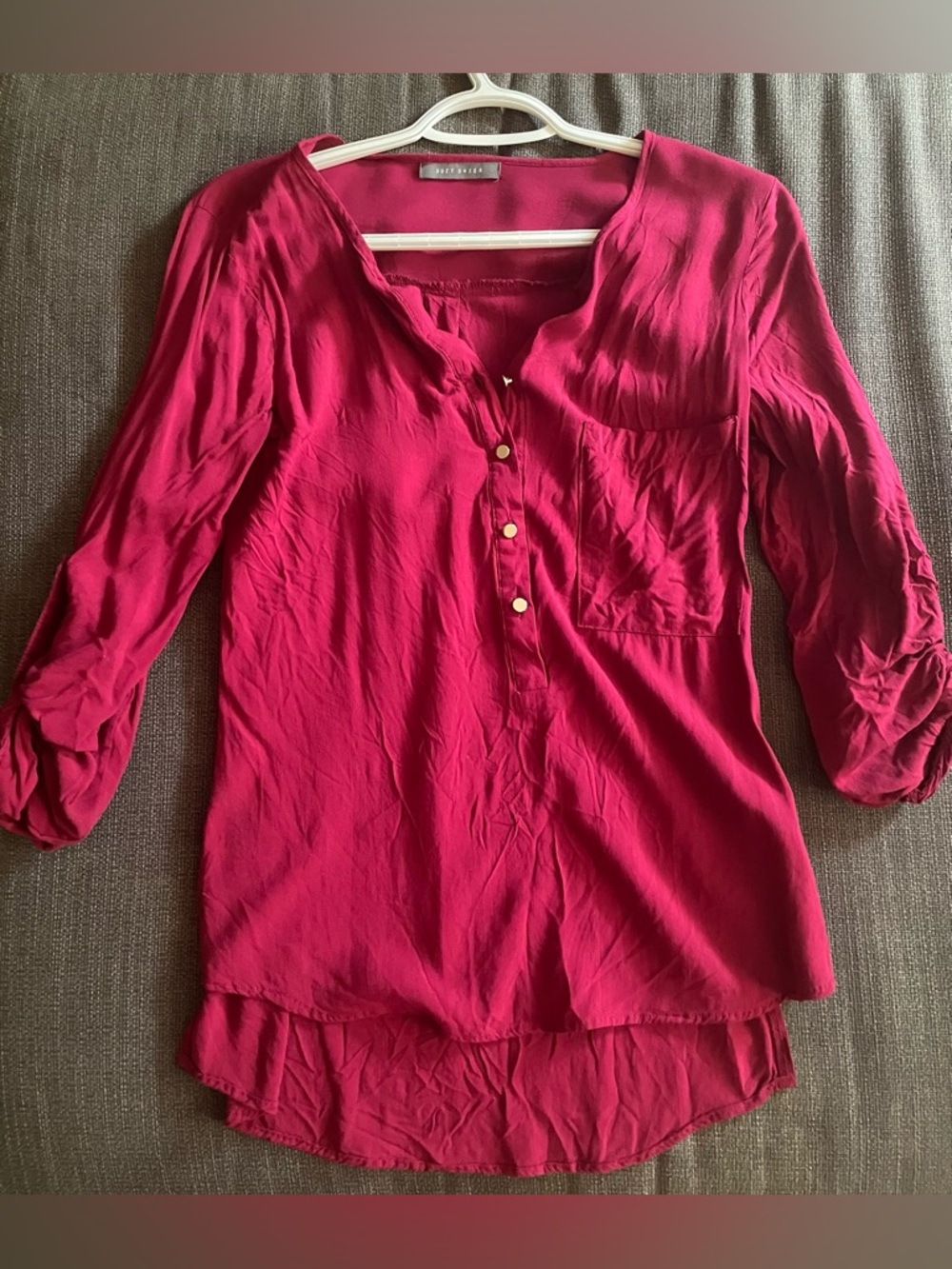 Suzy Shier Size XS Magenta Blouse/Tunic Shirt